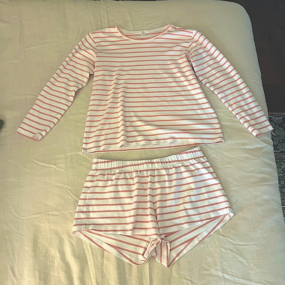 LAKE Pima size Medium long sleeve / shorts